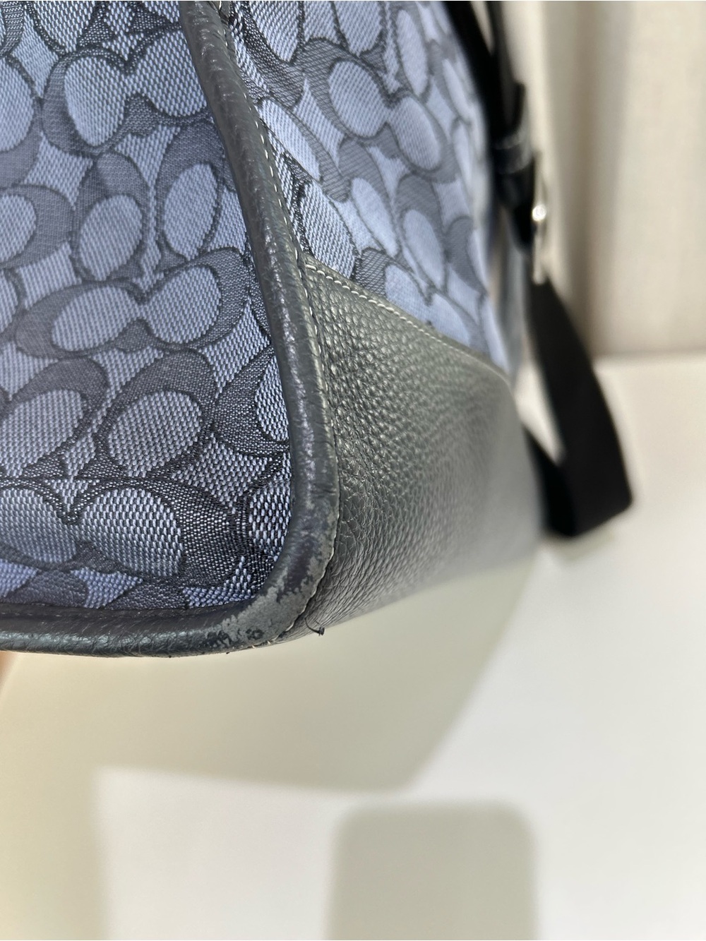 Coach Navy and Gray Signature Canvas Tote with Center Stripe - Picture 14 of 14